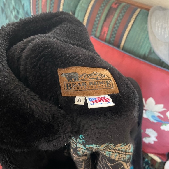 Bear Ridge Outfitters Fleece - Picture 4 of 4